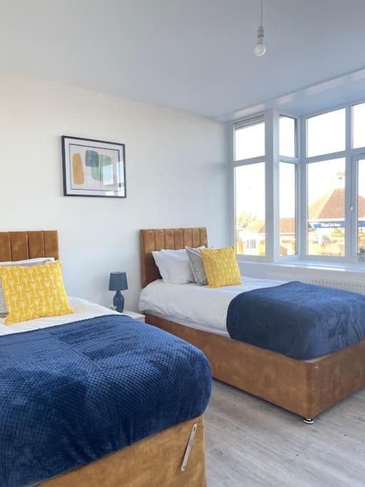 1 Bedroom Apartment - Flitwick - Contractor Friendly - Tourist Ready - Full Kitchen - Wifi - Smart Tv - Sofa Bed - Free Parking - Ideal For Short Or Long Stays Exterior photo