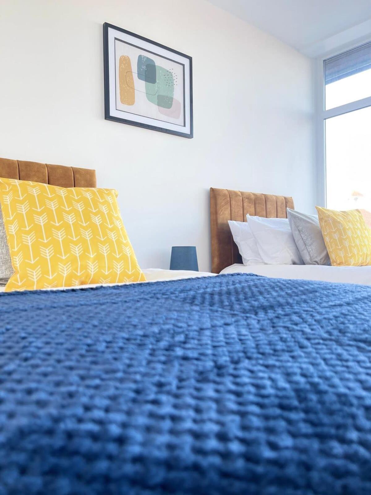 1 Bedroom Apartment - Flitwick - Contractor Friendly - Tourist Ready - Full Kitchen - Wifi - Smart Tv - Sofa Bed - Free Parking - Ideal For Short Or Long Stays Exterior photo